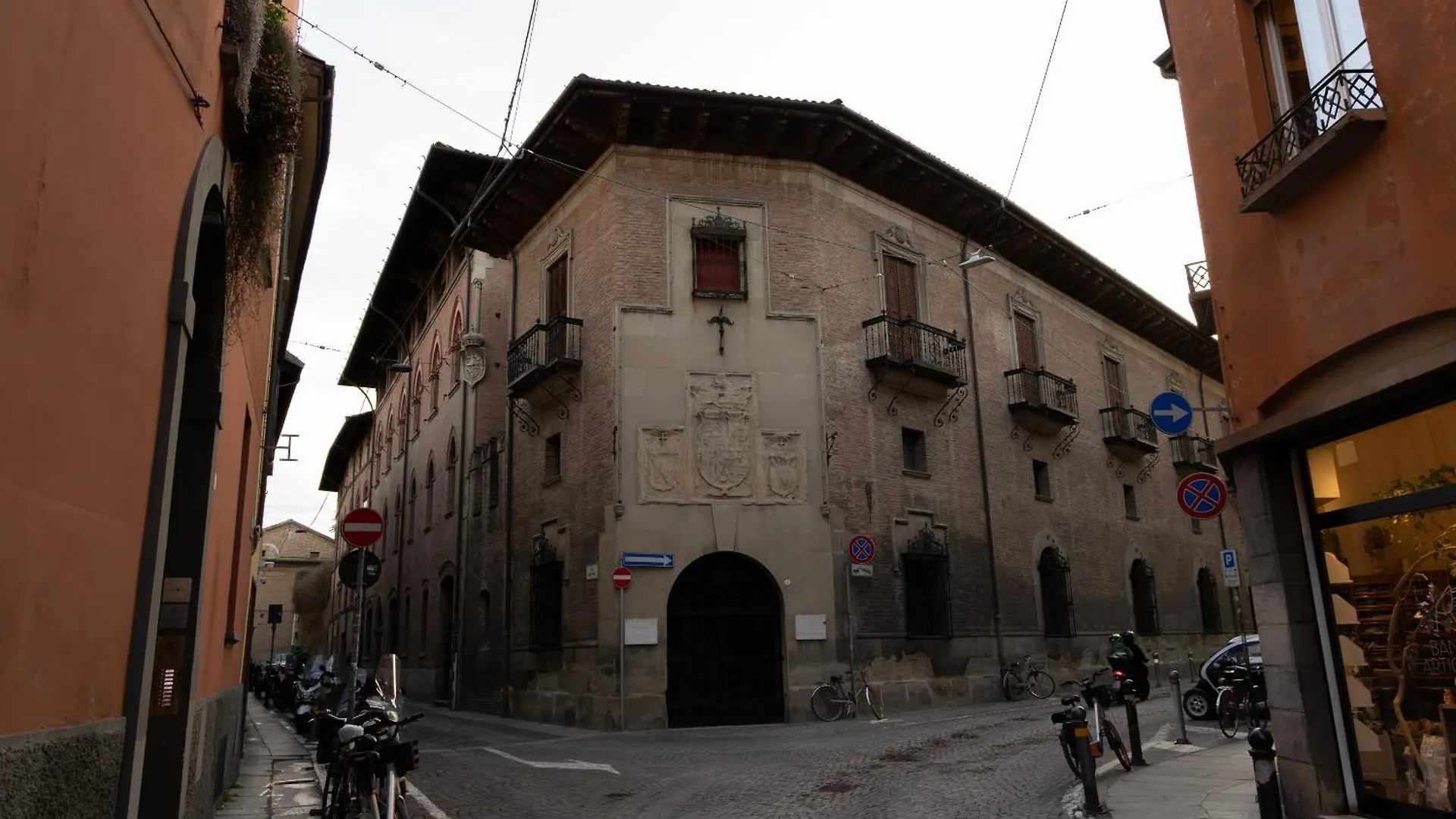 בולוניה Collegio Di Spagna 13 דירה