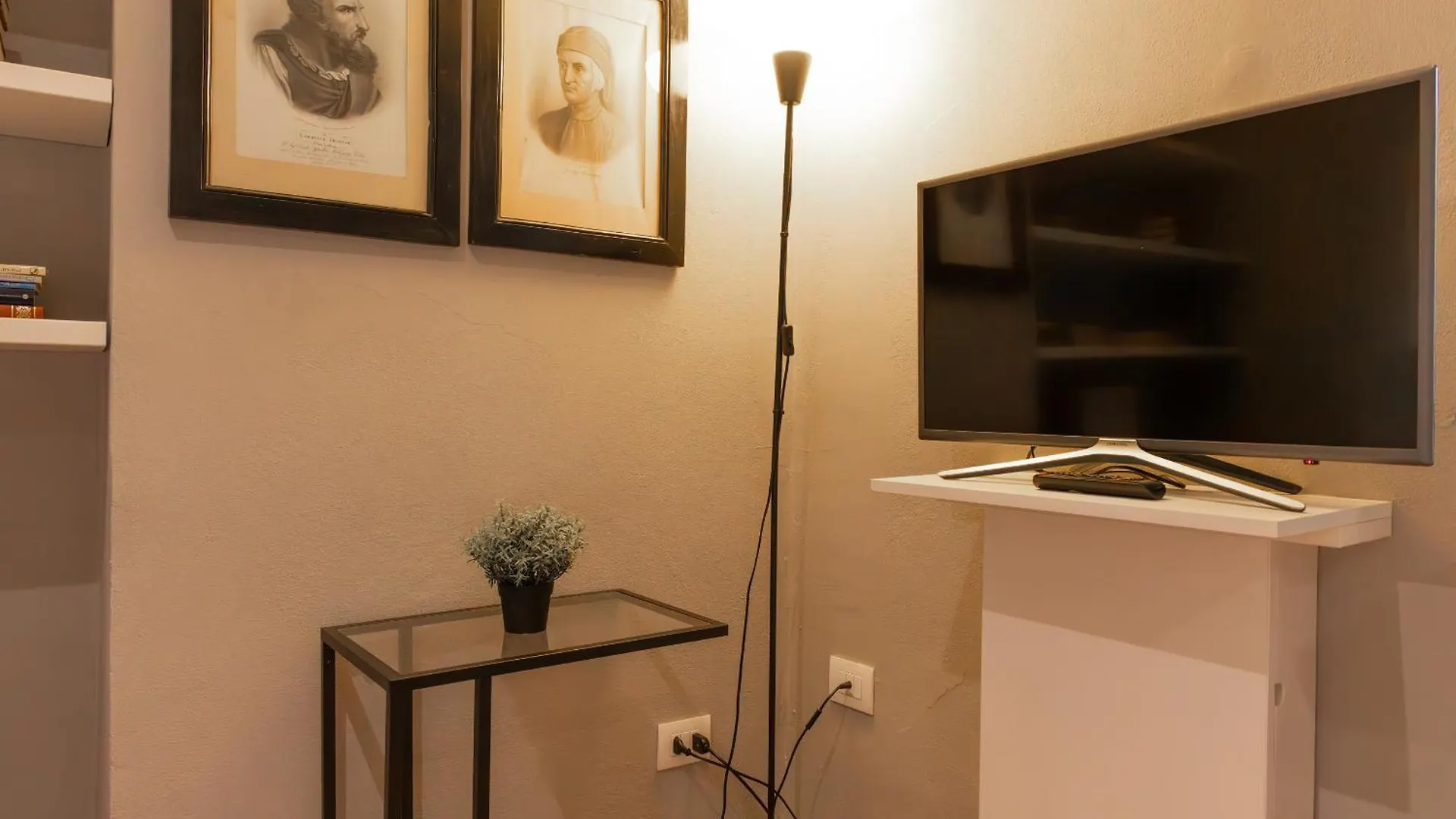 Apartment Collegio Di Spagna 13 Bologna Italy